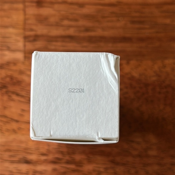 NIB Lorde + Belle Complete Kit Regen Pen with 30 daily cartridges & serum - Picture 12 of 15